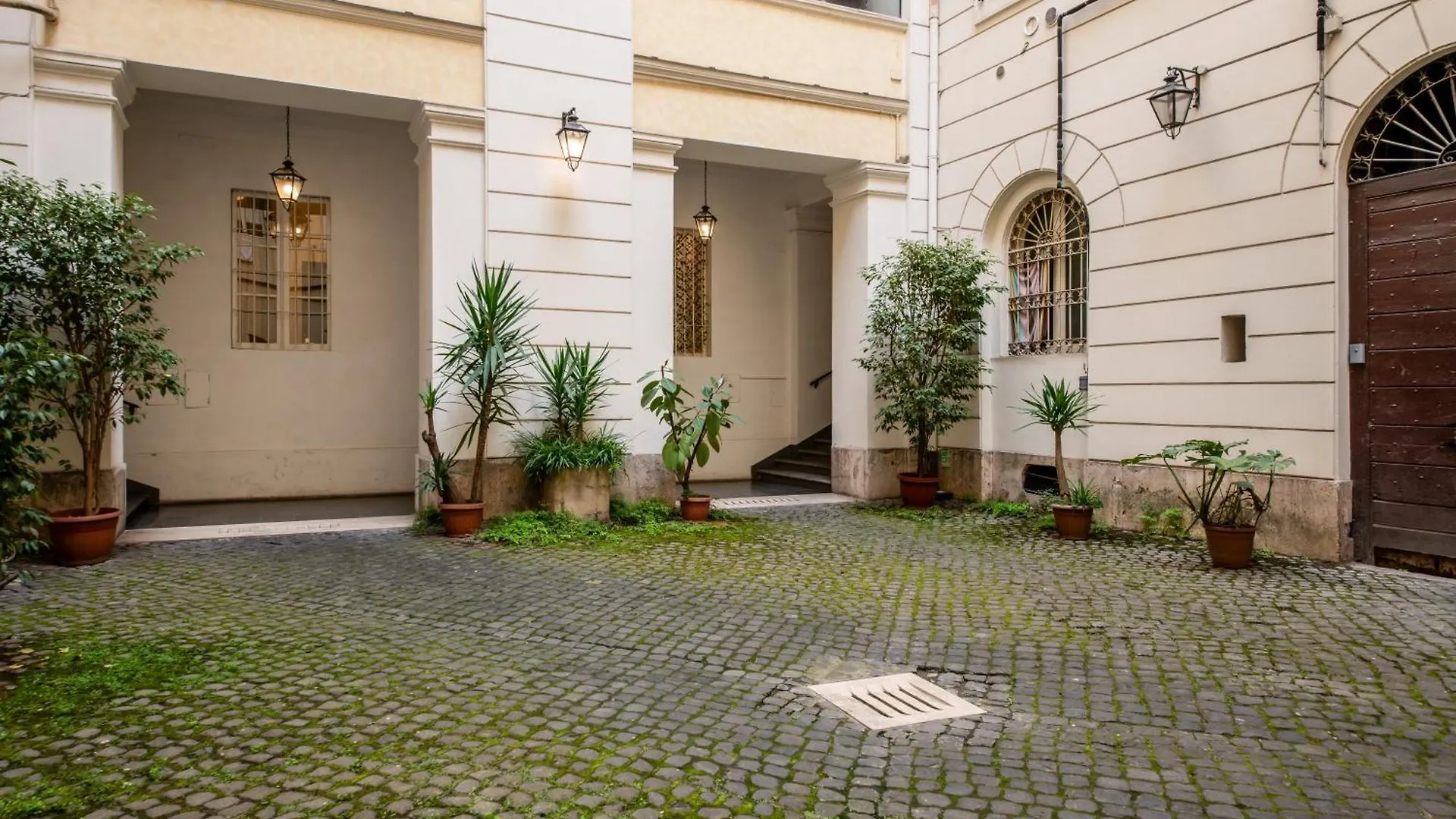 Lägenhet Romantica Laterano